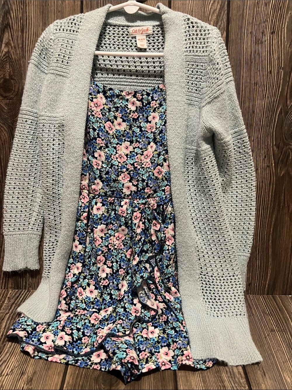 Girls Sz XS 4/5 Bundle - Picture 2 of 4
